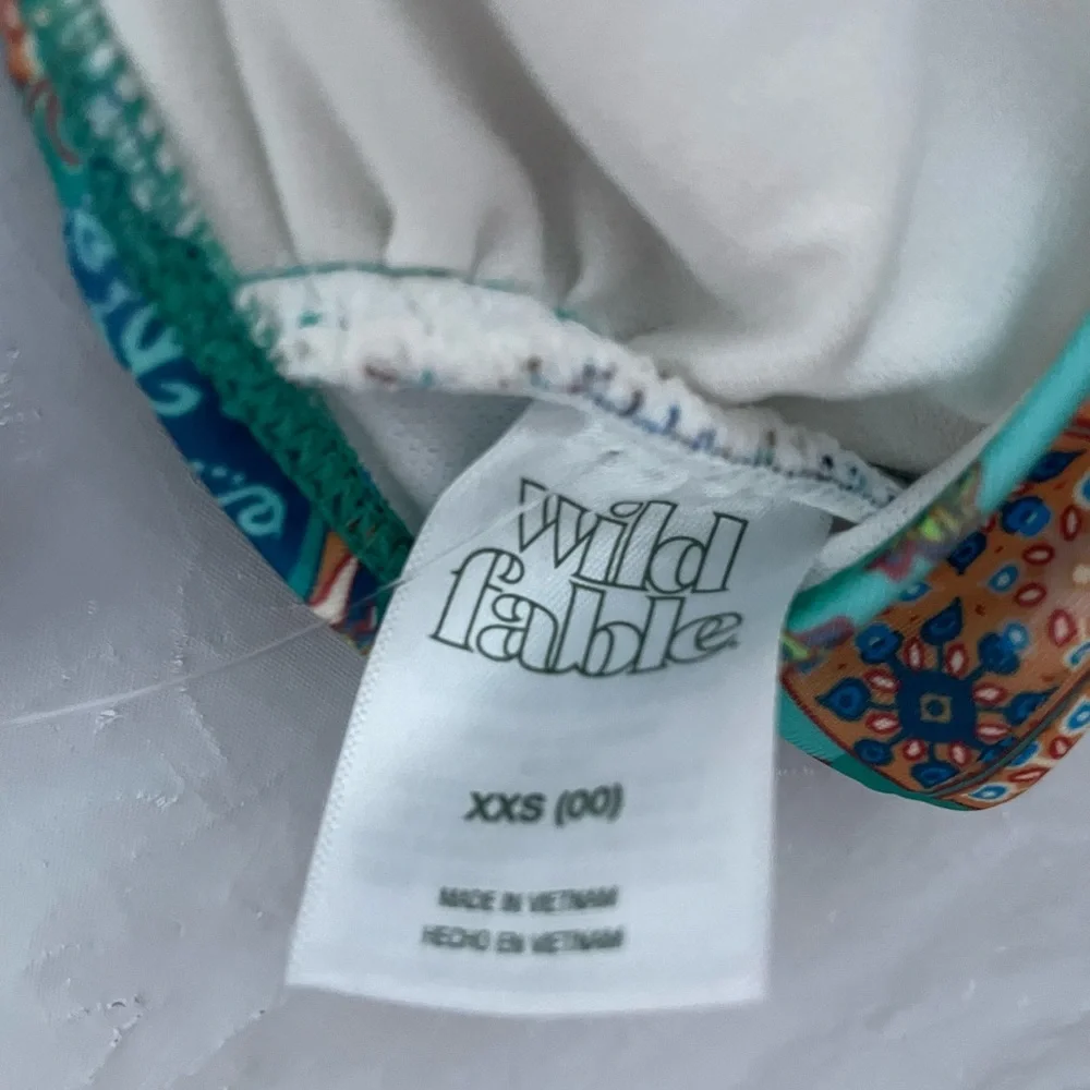 Wild fable women’s Floral Patchwork Bralette Multicolor size XXS(00) NWT - Picture 3 of 4